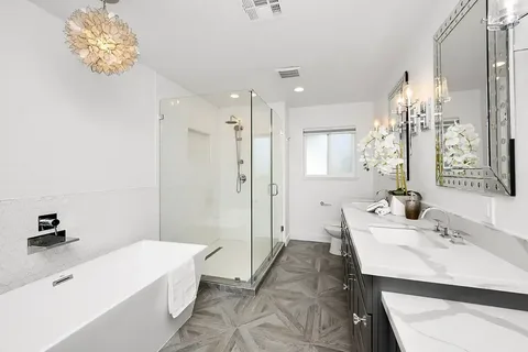 Affordable Walk-In Bathtub Near Me